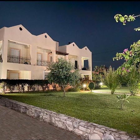 Rethymnian Modern Apartment Adelianos Kampos Esterno foto